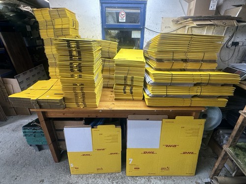 Dhl parcel cardboard - dhl,
